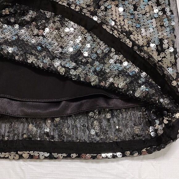 T Tahari Black Organza Sequined Special Occasion Dress Size 10 - Picture 10 of 10